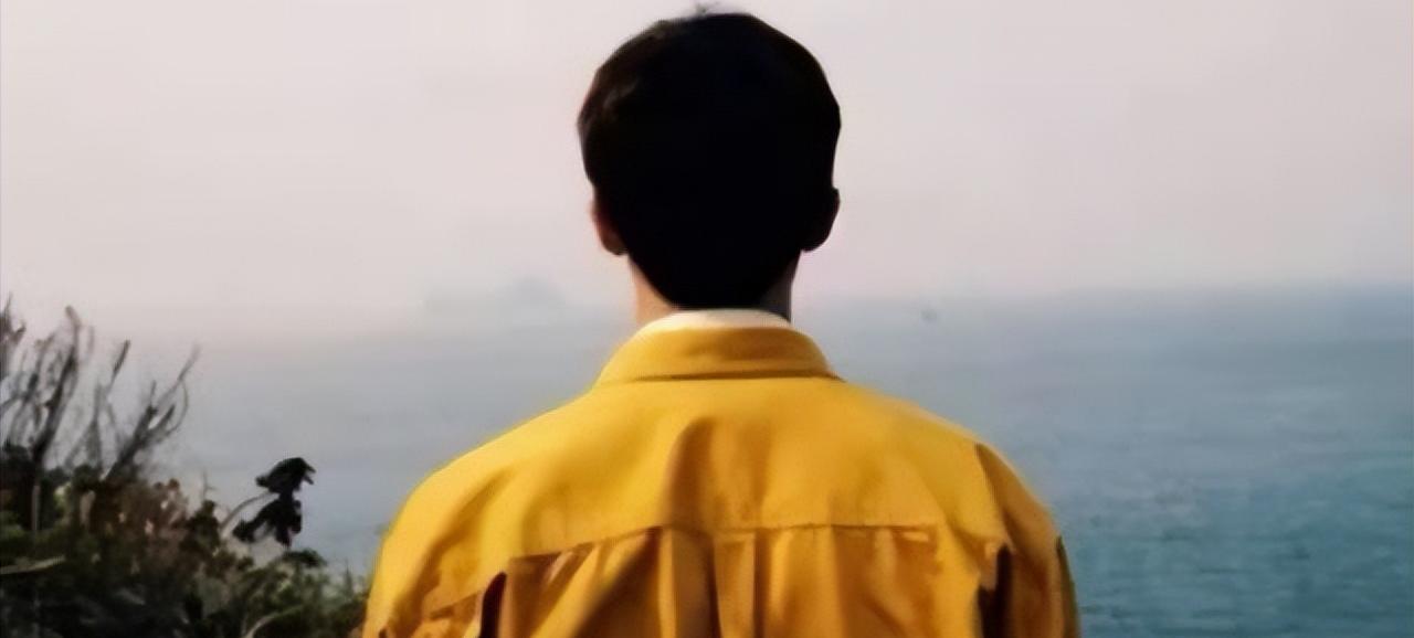 男孩骨子里自有霸气，你有钱对我无所谓，有钱没女人味的女人