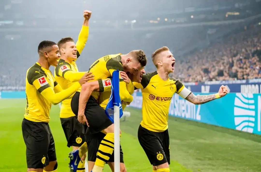 胜负彩18077期欧亚对照,胜负彩22139期推荐拜仁主场取胜