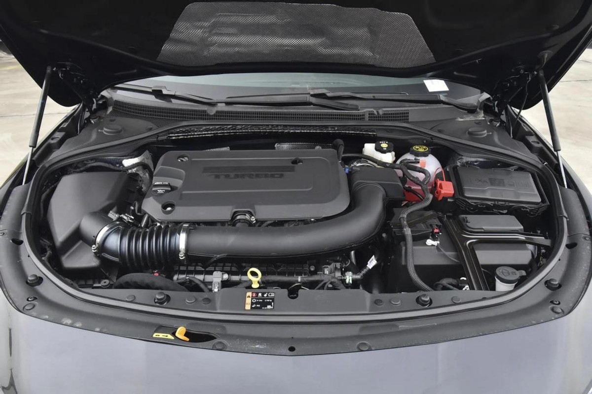 省油空间大好看的5万8万轿车推荐,手握15万买车这3款轿车首选