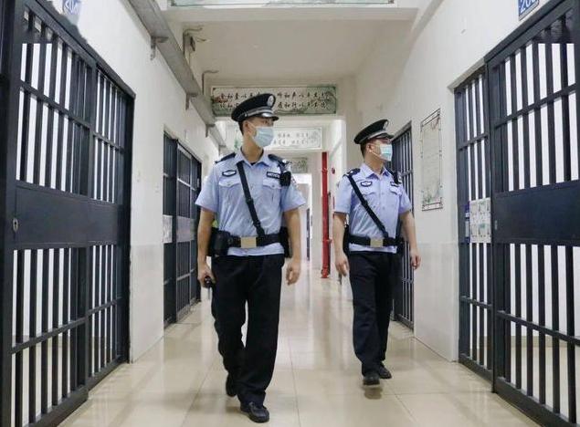 冷门但工资还可以的公务员岗位,公务员冷门职位很好考全日制大专