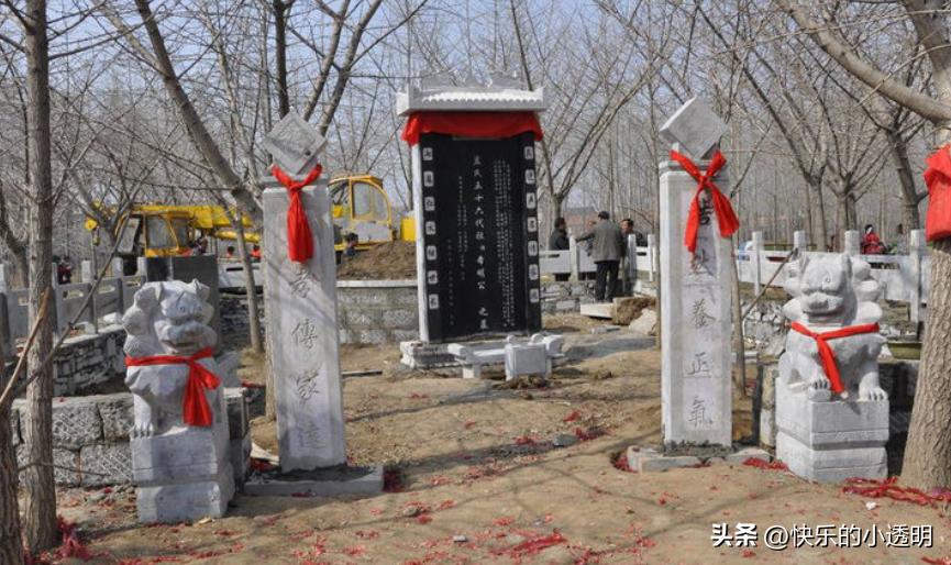 给父母立墓碑有哪些规矩或禁忌,农村立墓碑基础有什么讲究