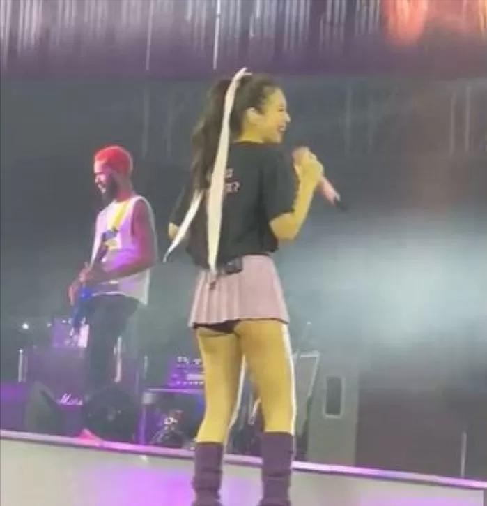 blackpinkjennie演唱会神图,blackpinkjennie演唱会rose