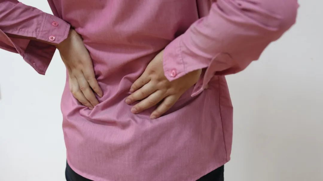 每天早上憋尿有什么坏处,早上憋尿对身体有什么坏处