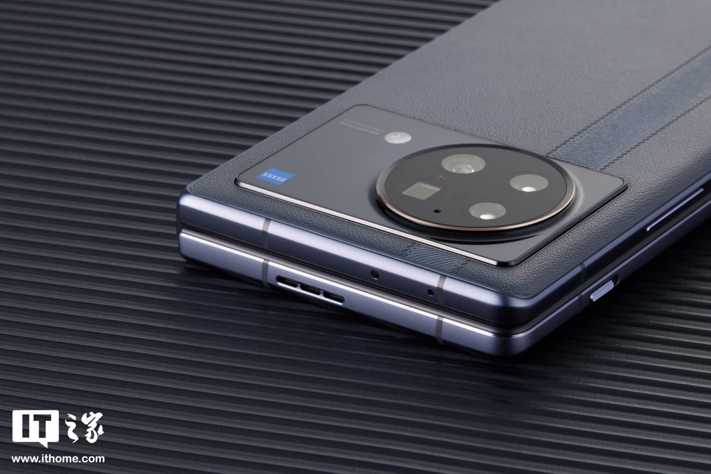 vivoxfold折叠屏评测,vivoxfold对比华为matex2