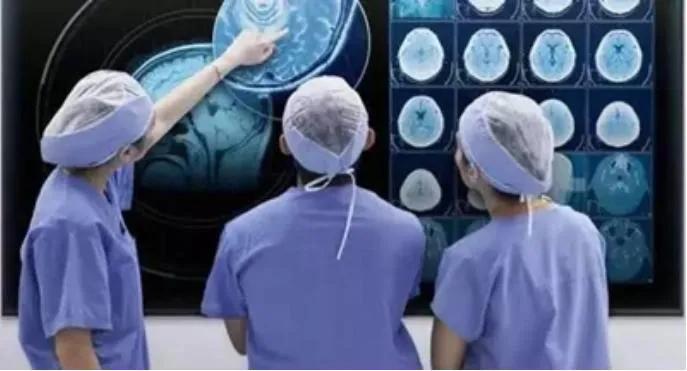 临床医学怎么考药师资格证,临床医学怎么样张雪峰