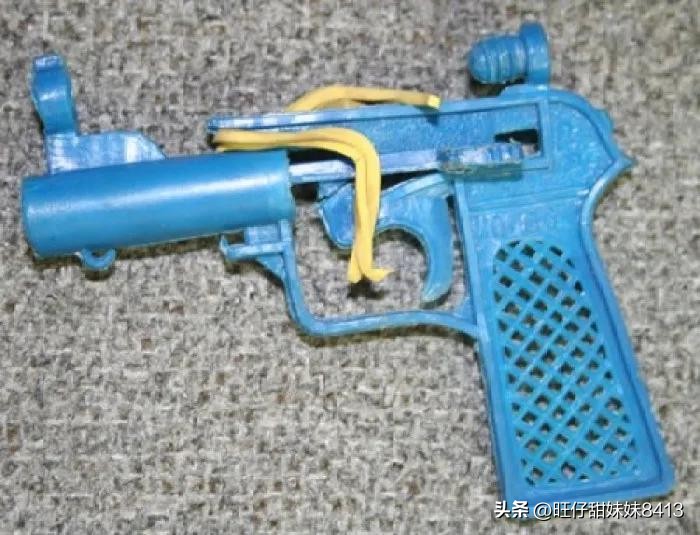 80后回顾八九十年代童年玩具，风靡一时都是回忆，一定有你玩过的