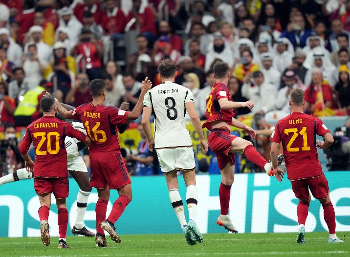 瓜迪奥拉再次改变阵容,瓜迪奥拉的无锋战术