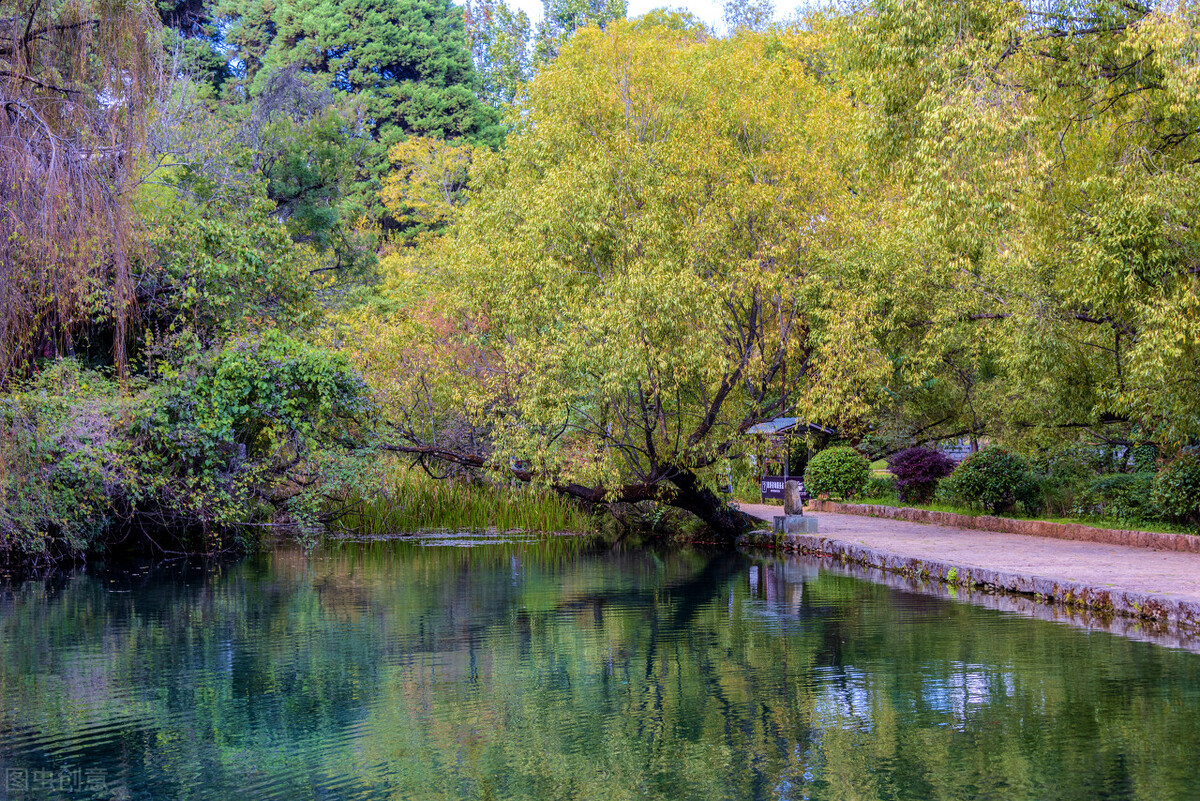 全国最值得去的10个古镇,中国最值得去的50个古镇