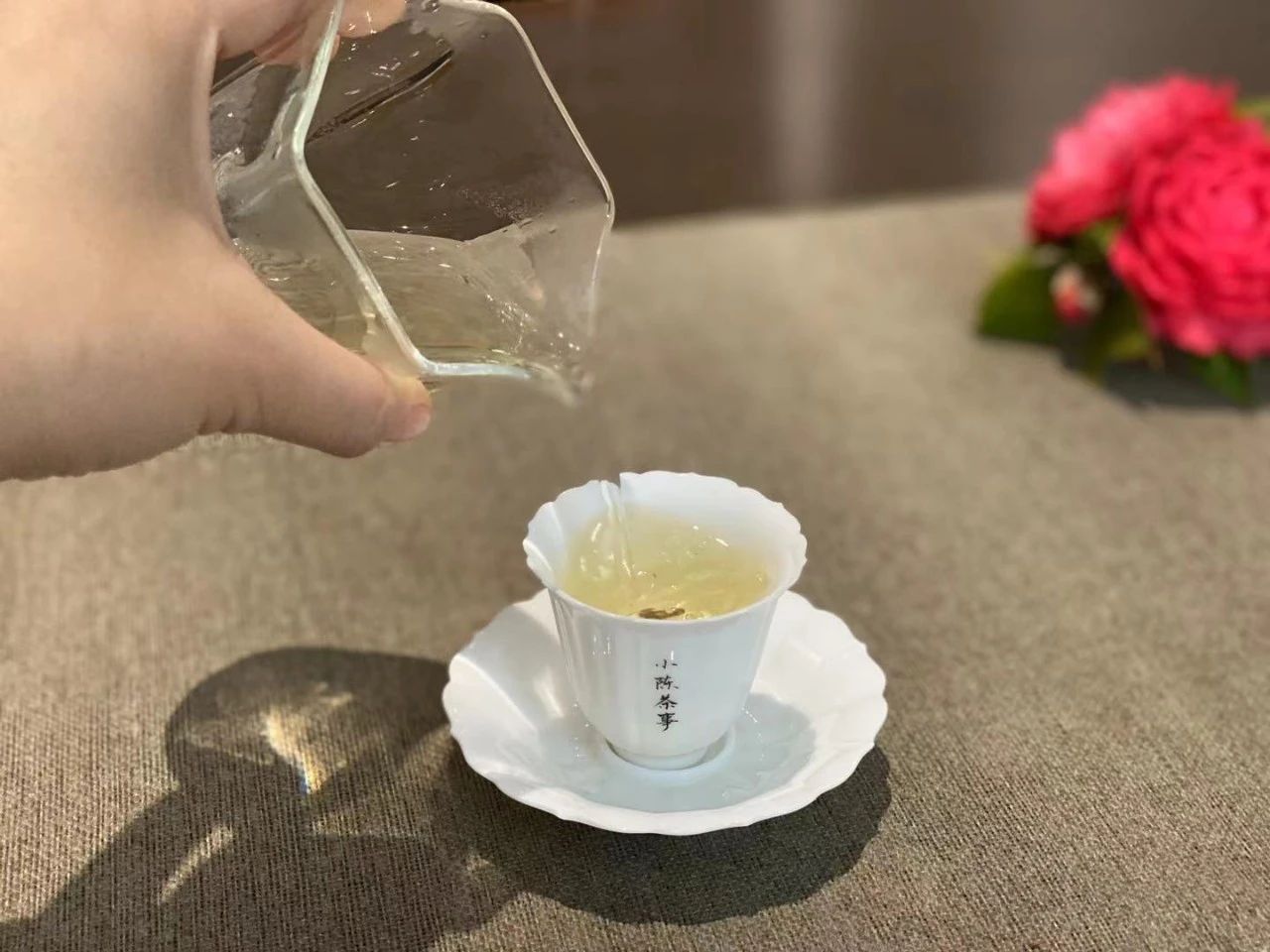 白茶陈年压饼是否已改变了茶性,为什么新白茶不压饼