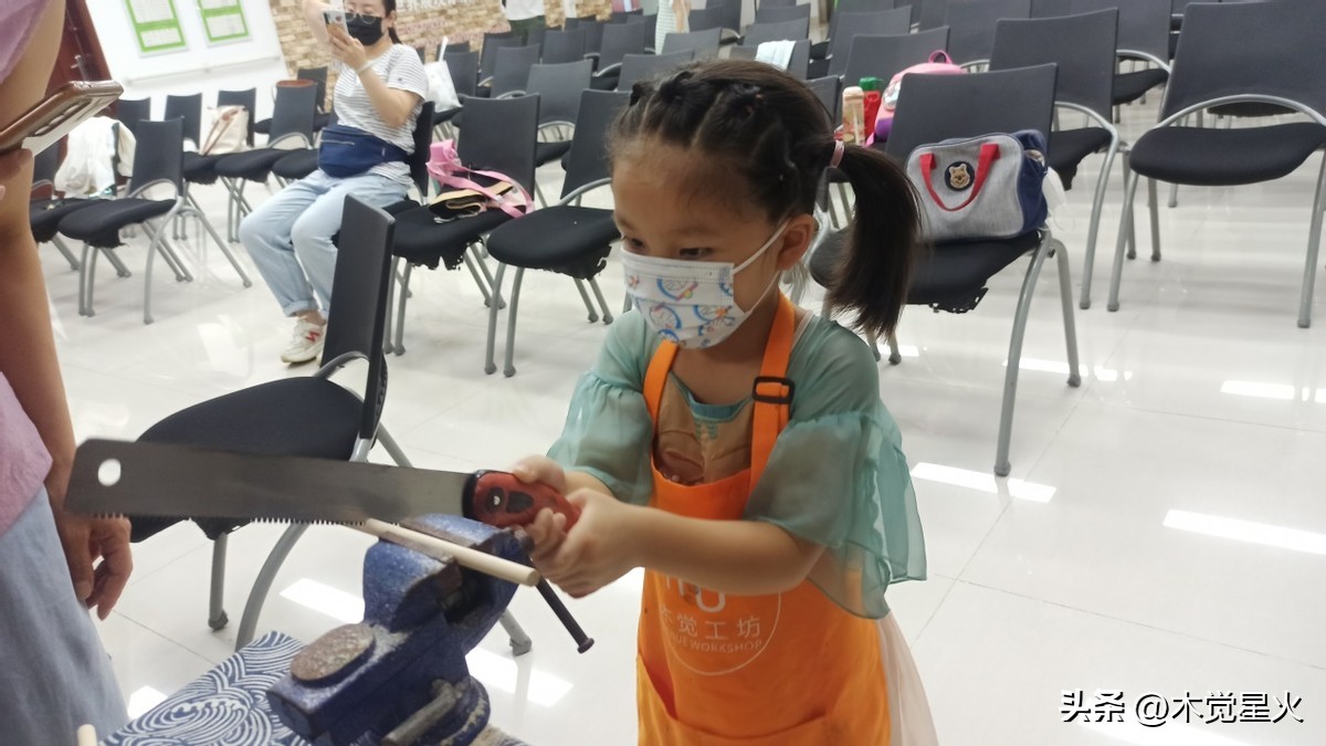 小鲁班创客木工营——拉索桥制作