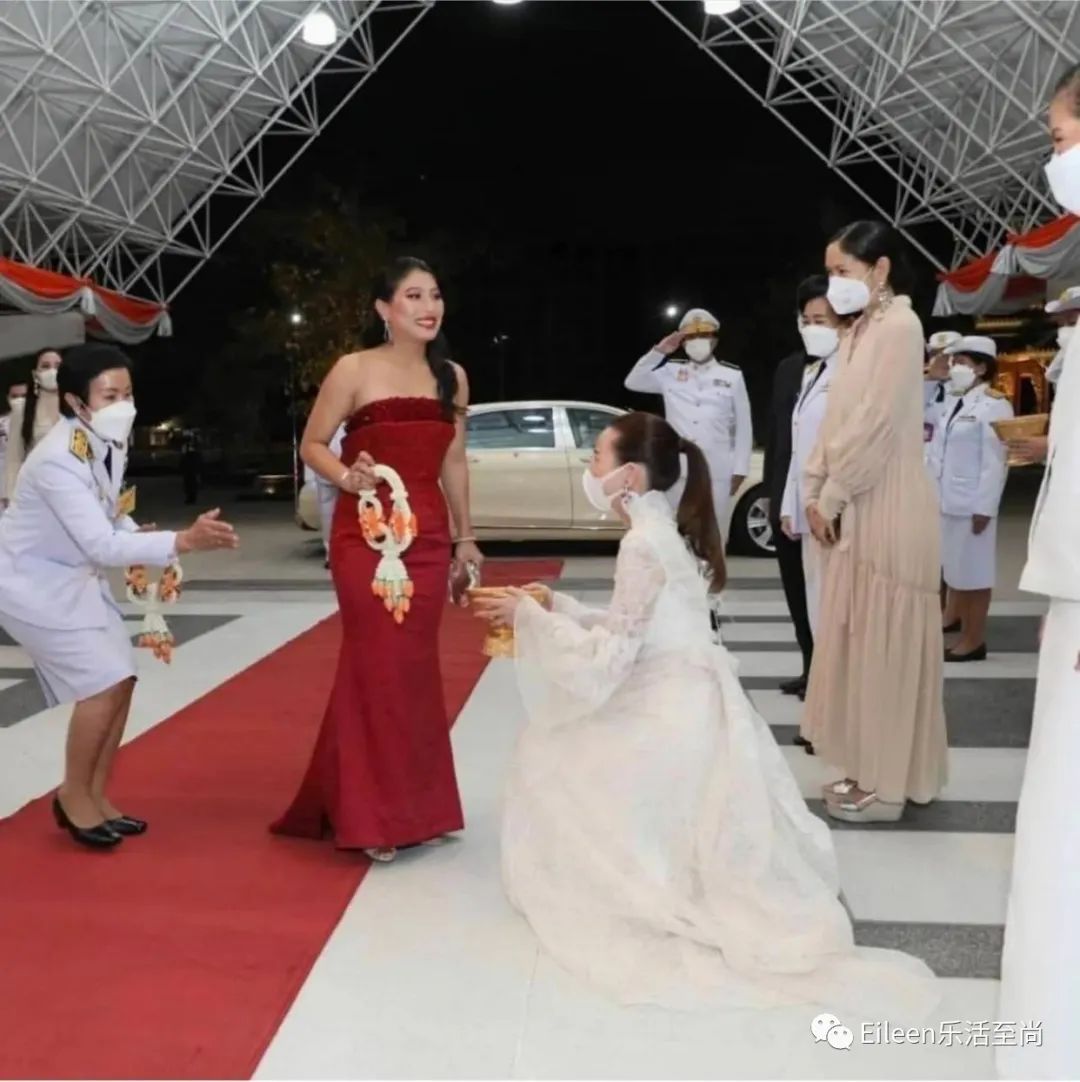 泰王又看上她？美过王后的富五代大小姐到底什么背景？