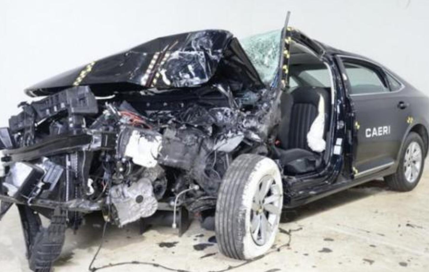 纸糊车再次被曝光,公认纸糊车惨遭曝光