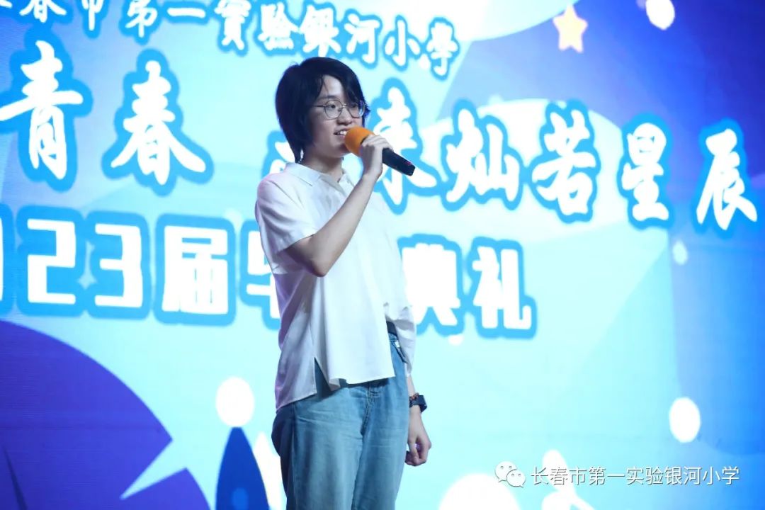 小学毕业典礼的超燃视频,最棒的小学毕业典礼