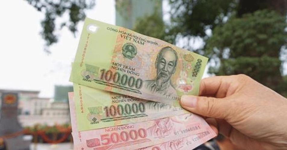 越南人民币被当众摆放在街头,为什么越南大街上放人民币