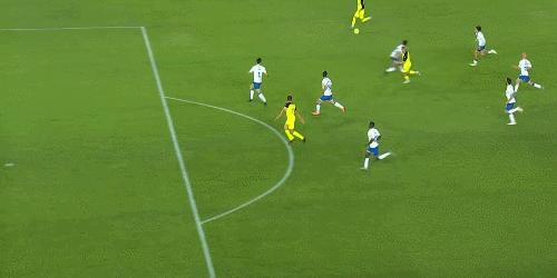 周冠宇递补,周冠宇刷新生涯最佳成绩第一视角