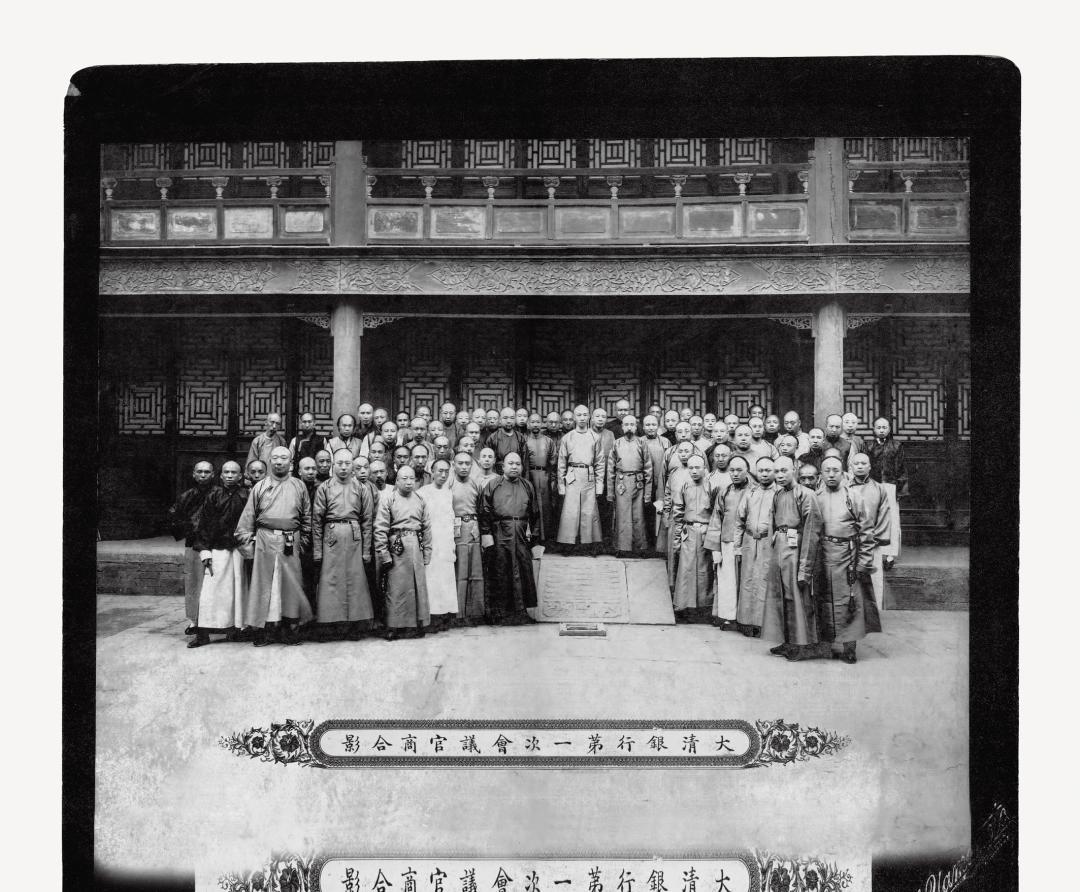 张嘉益历史中的转折,张嘉译现实