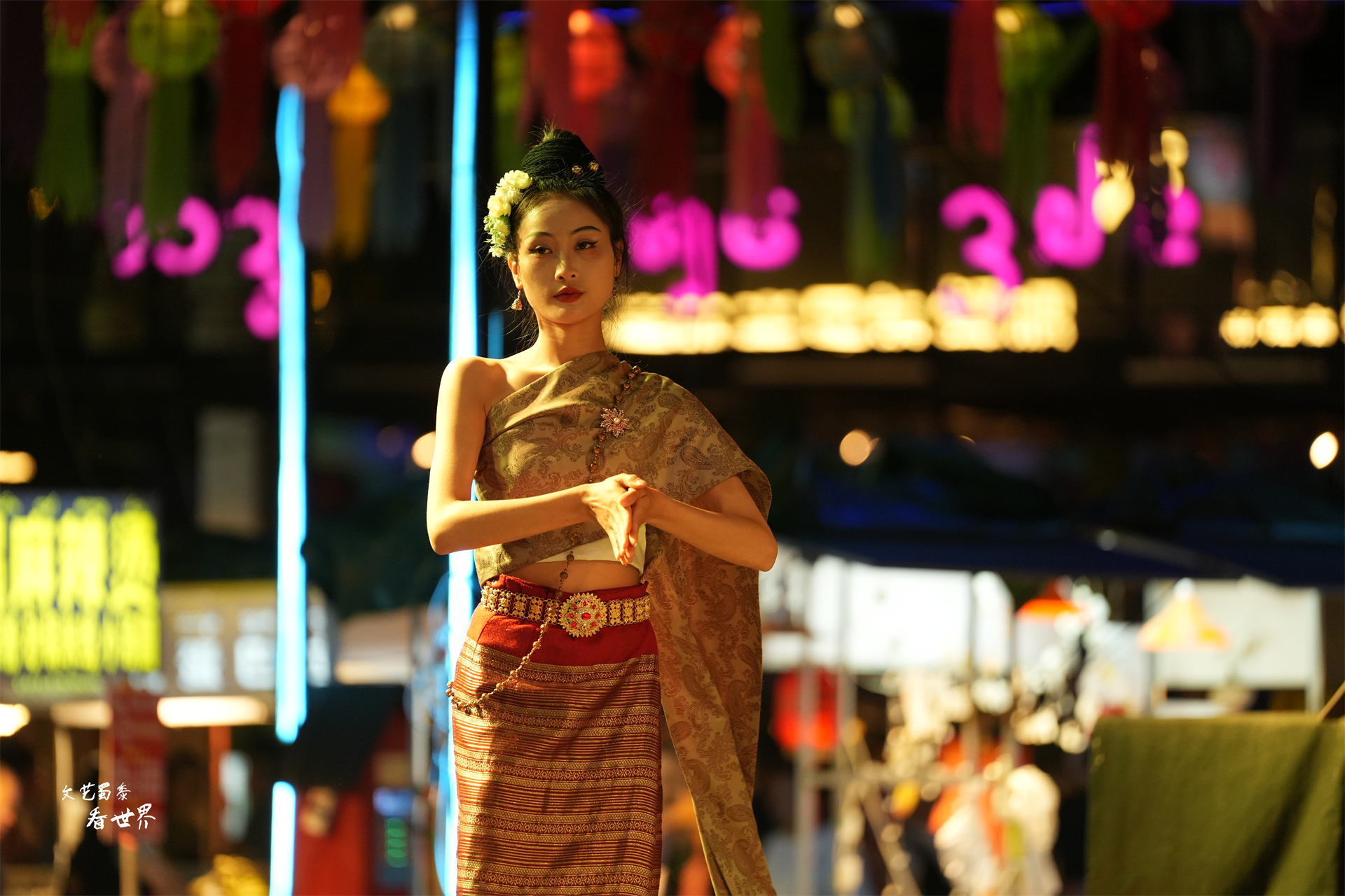 星光夜市艺术旅拍,西双版纳星光夜市拍照攻略