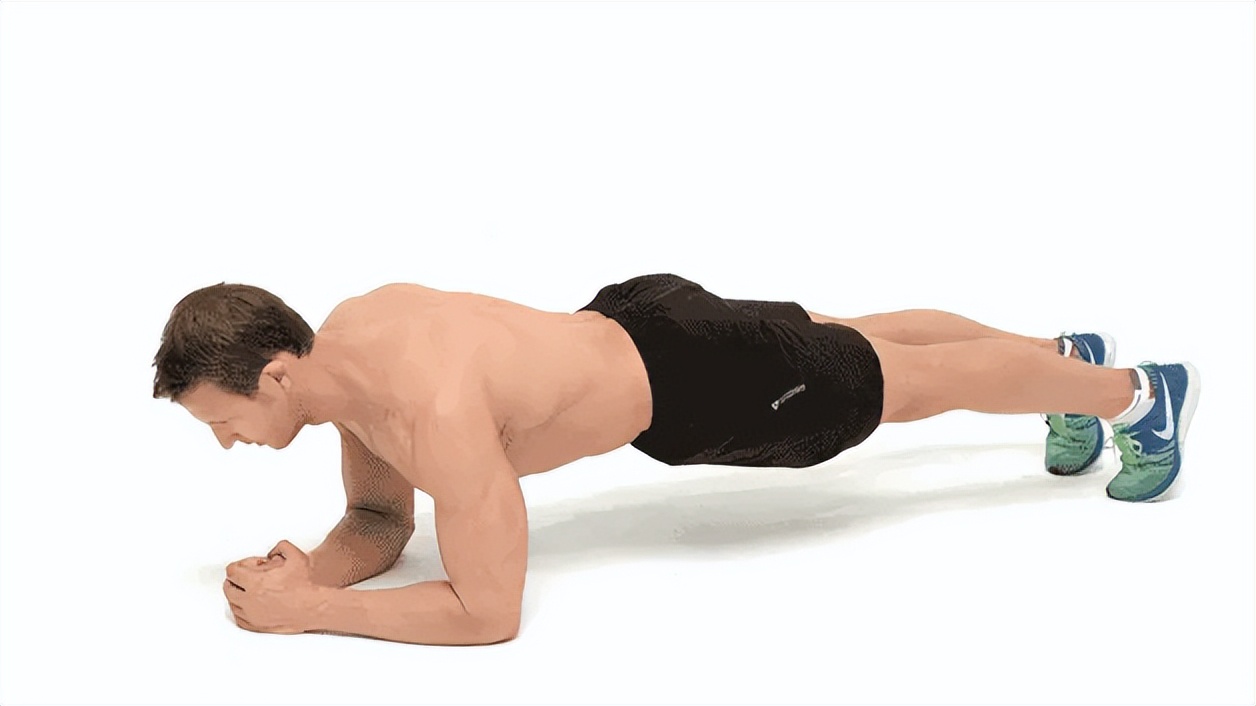 怎么样锻炼腰背部肌肉视频教程,锻炼背部肌肉可以改善腰间盘突出