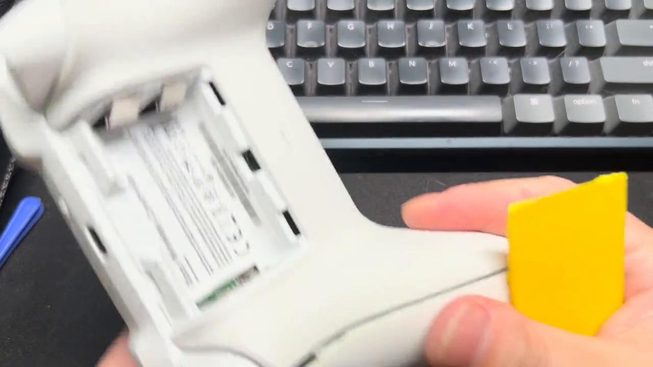 xbox手柄按键回弹粘连,xbox手柄按键有粘滞感怎么修复