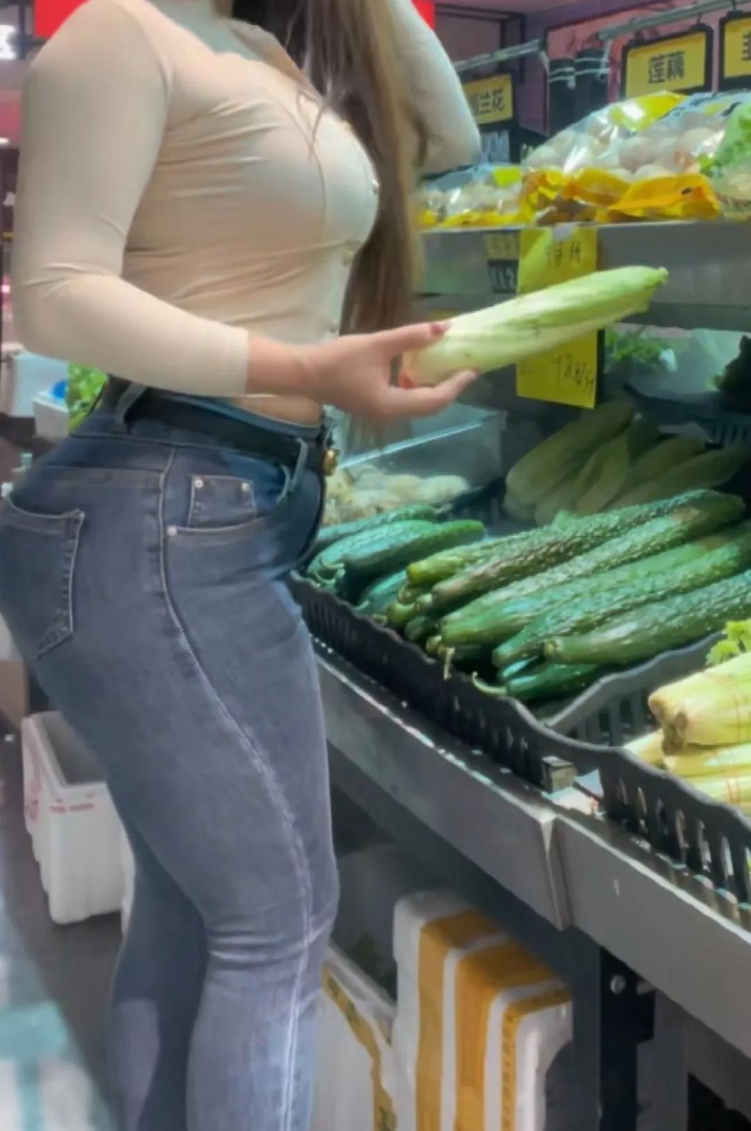 时尚街拍美女,时尚街拍文案