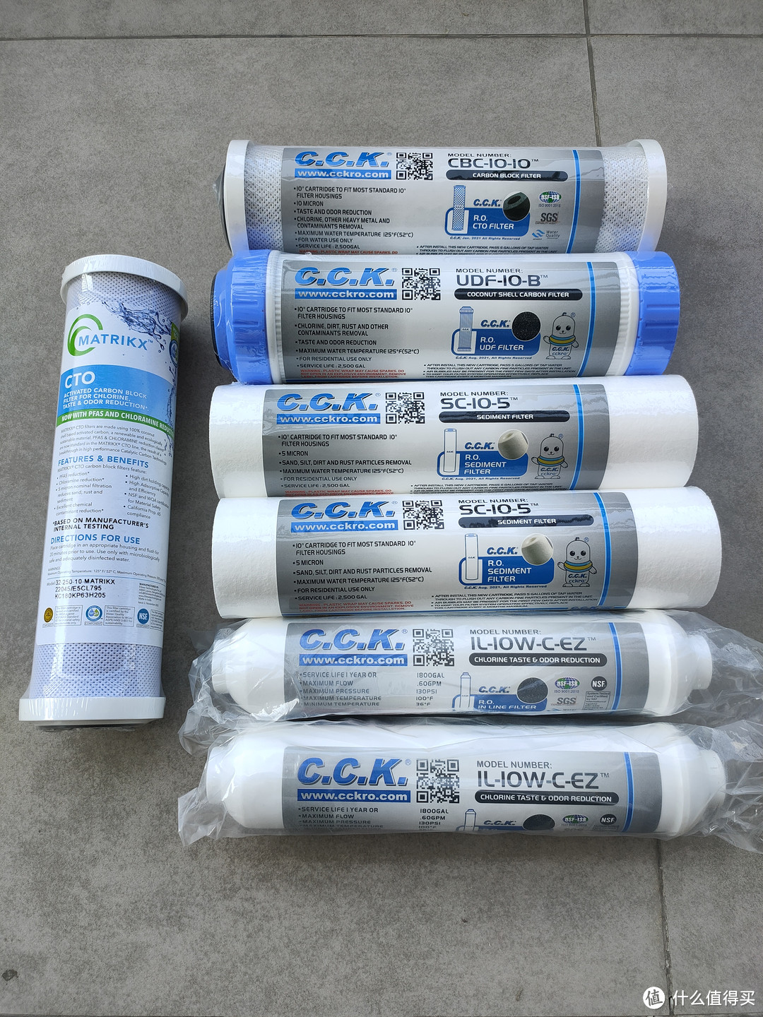 一年滤芯多少钱,一年的空气滤芯