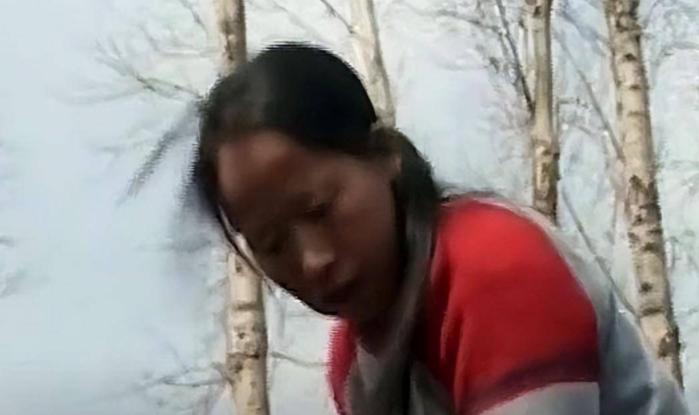 吉林农妇救了一条蛇,吉林农妇救毒蛇同吃同住12年