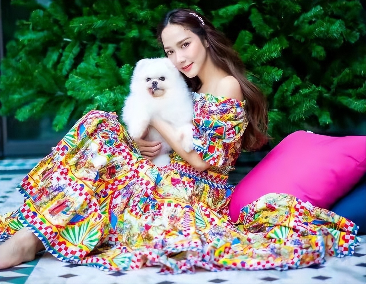 泰国完颜“拽姐”Aump：把日子过成诗歌，把穿搭变成艺术