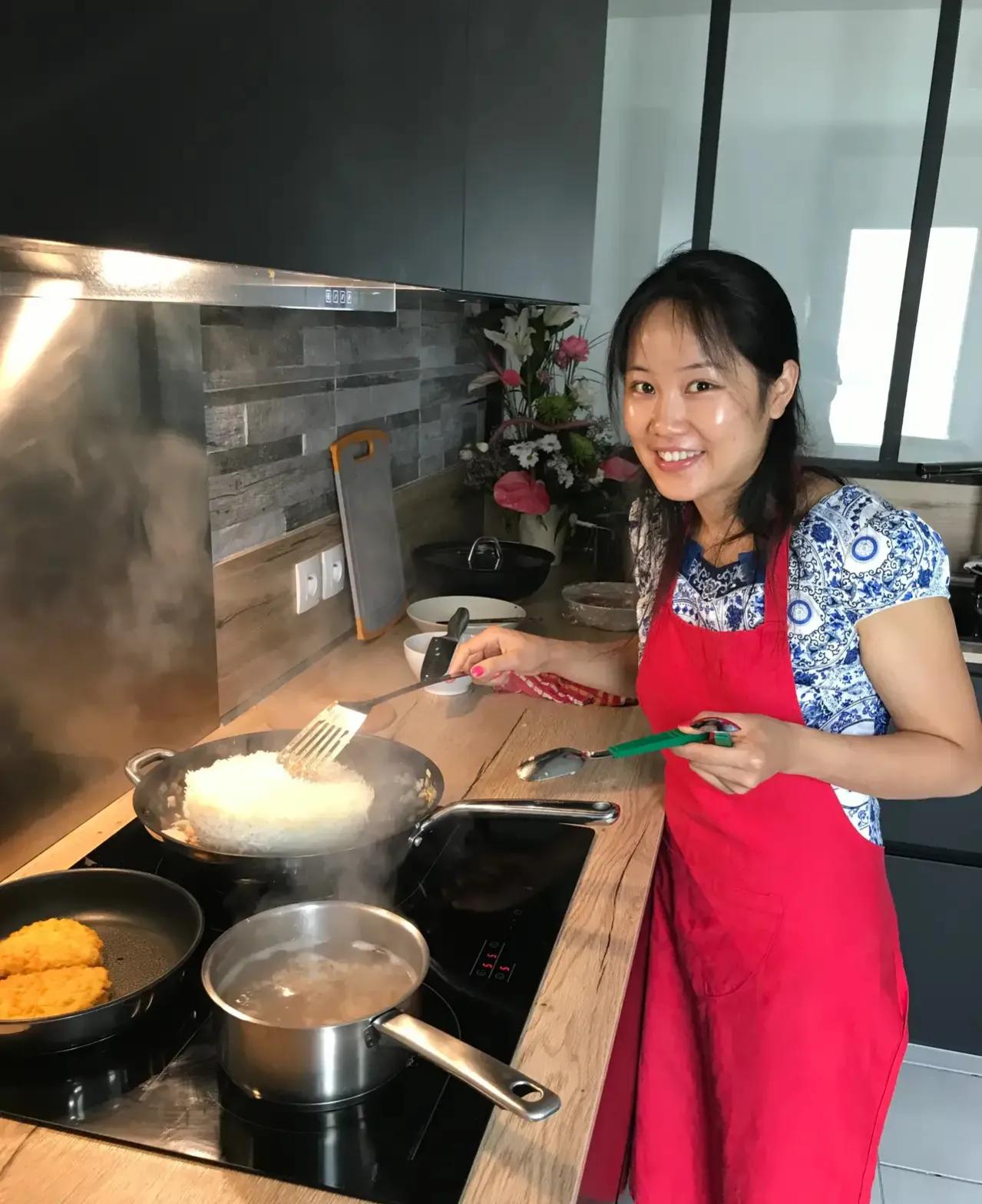 80后*疆新**美女闪婚法国老公，生下一个混血儿，第一次见面就要娶她