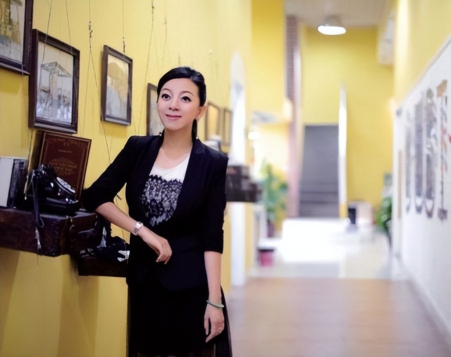 日立掌门人陈丹霞的精彩人生路,陈丹霞深圳市中级人民法院裁定书