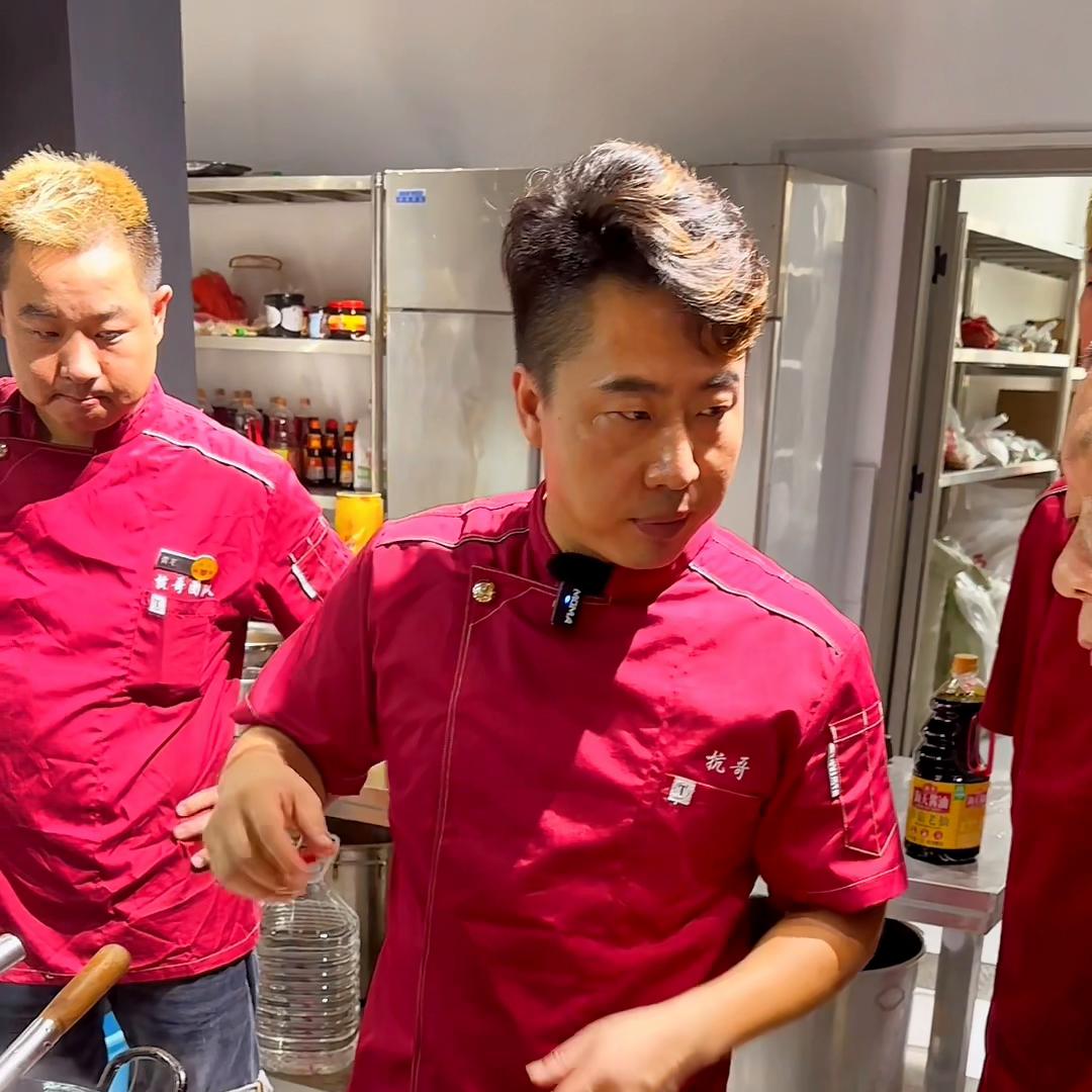 家常最简单的牛肉火锅的做法视频,牛肉火锅怎么做才好吃教程