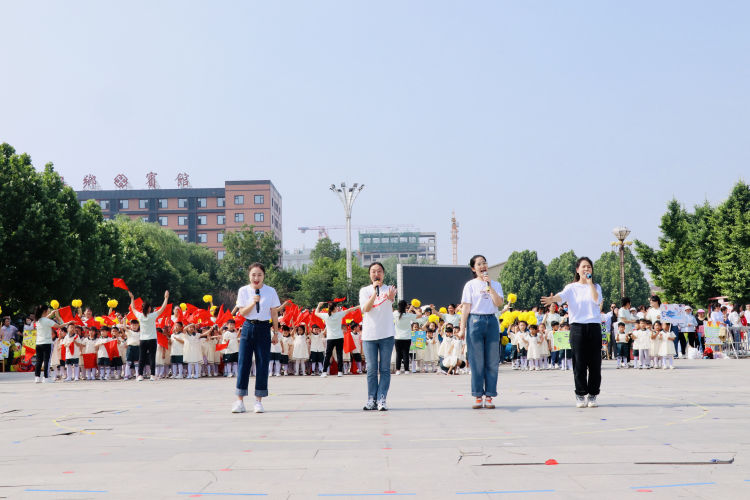 大手牵小手运动会育才幼儿园,幼儿园亲子运动会主题大手牵小手