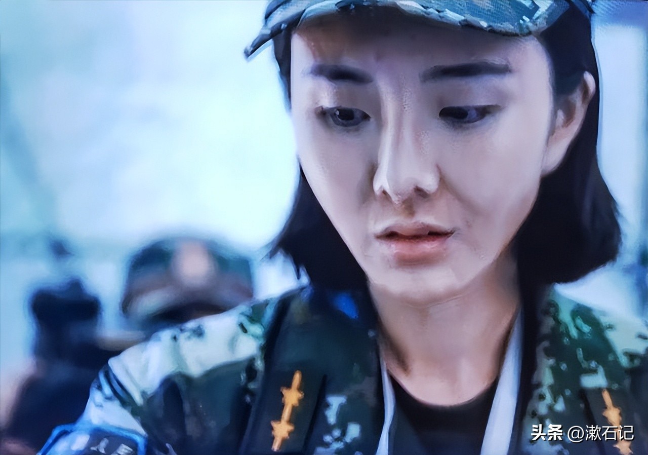 整容脸又来祸害军旅剧？蛇精脸、大浓妆，求你们别再*辱侮**战士了