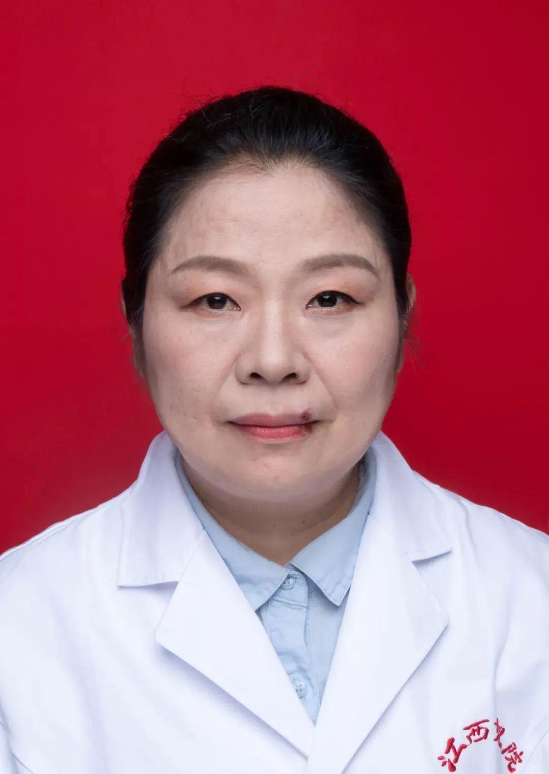 急性中耳炎儿童一边耳朵疼,宝宝急性中耳炎耳朵疼怎么办