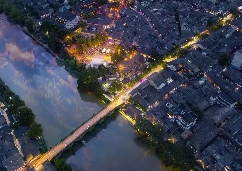 六月一起去邛崃逛古镇看云海日出共赴萤火虫之约