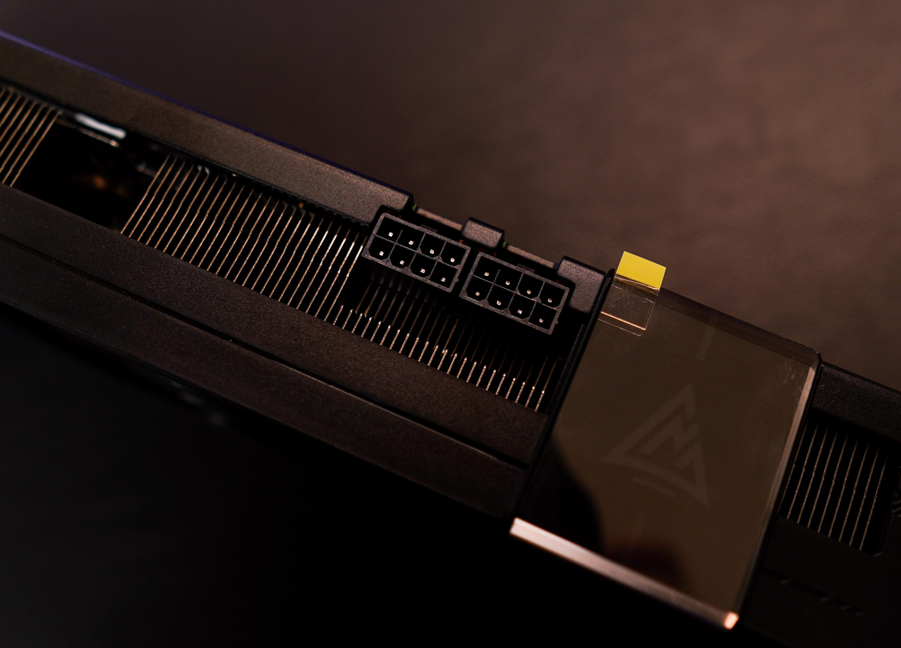 装完两台紧凑型主机，我觉得你也可以尝试一下