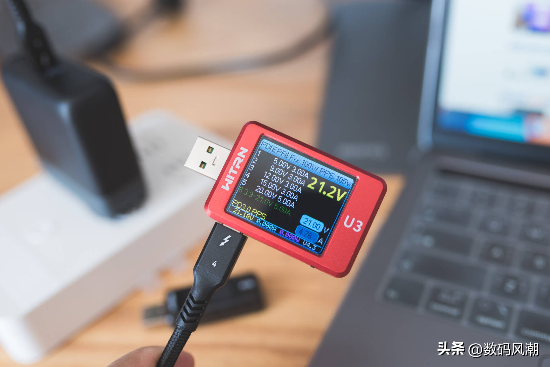 晒出心目中的桌搭工作台，十件新老数码单品，总有一件你会想入手