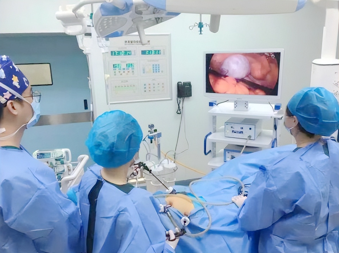 关爱卵巢囊肿,妇女节关爱活动