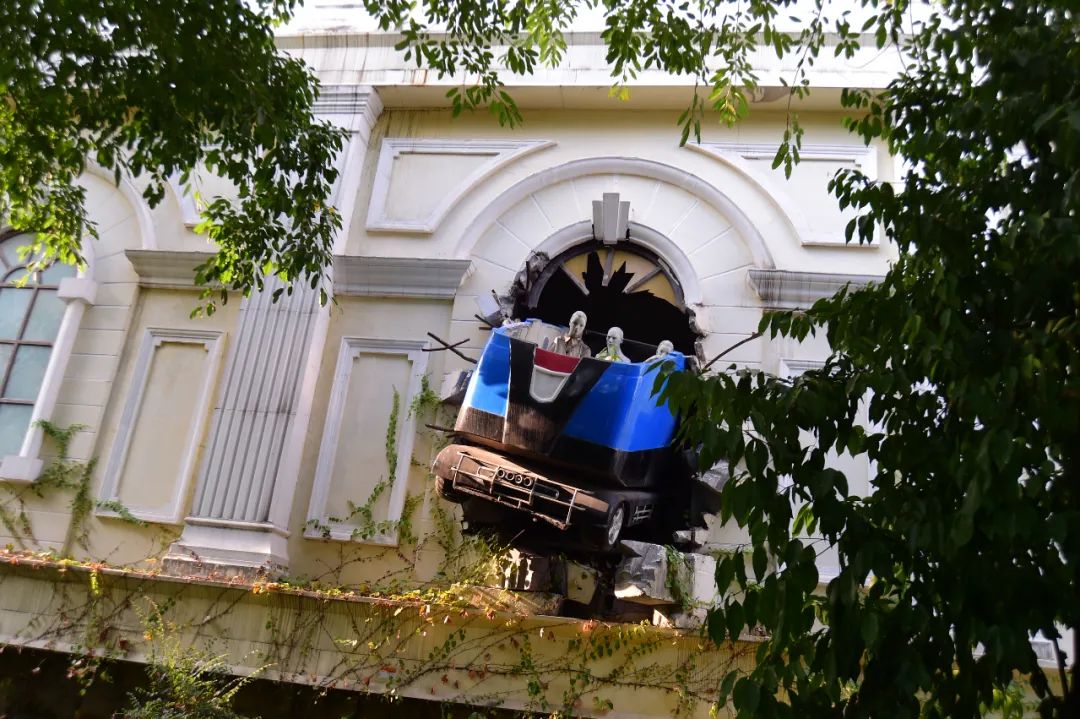 当方特「退场」，余下的还有回声