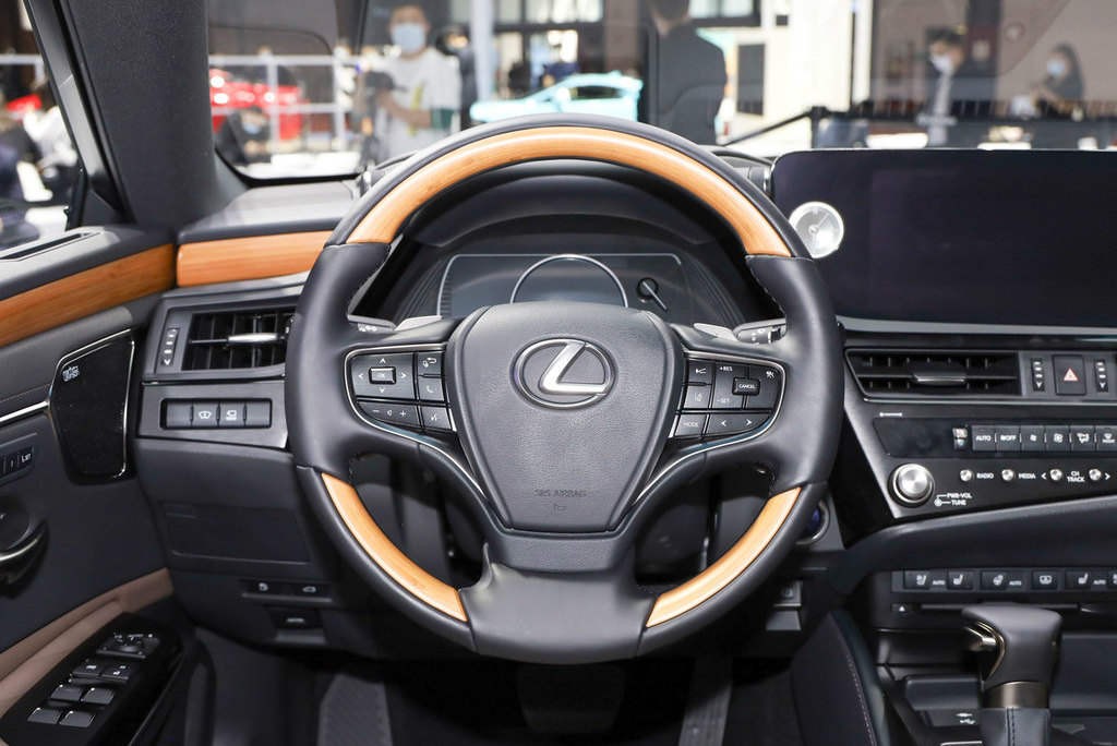 雷克萨斯es辅助驾驶测试,雷克萨斯es驾驶辅助l2怎么样