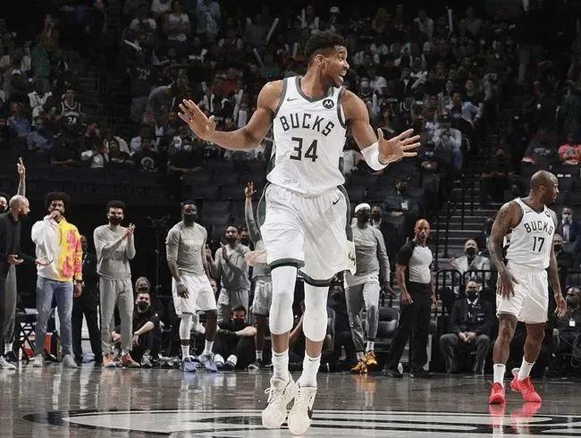 字母哥谈贝弗利,字母哥和贝弗利