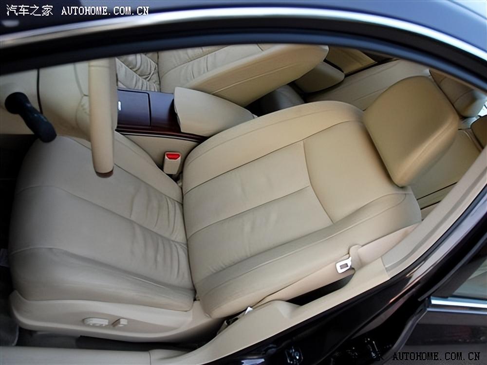 有颗强大心脏评全新日产天籁,日产天籁2021款2.0舒适版测试视频