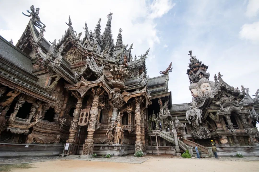 在泰国待了14天,在泰国待了60天