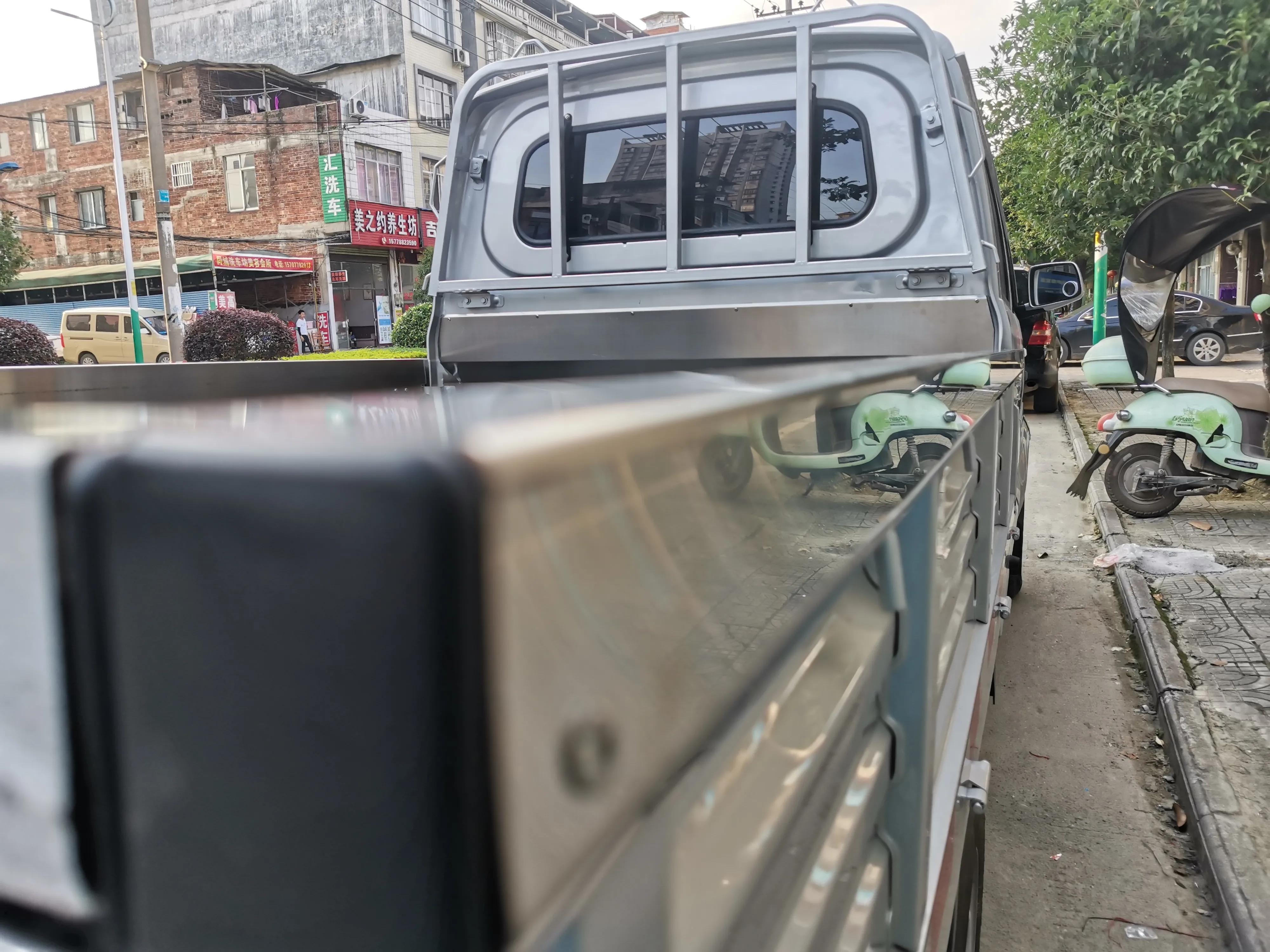 自己动手安装汽车护板好不好装,自己装五菱mini下护板