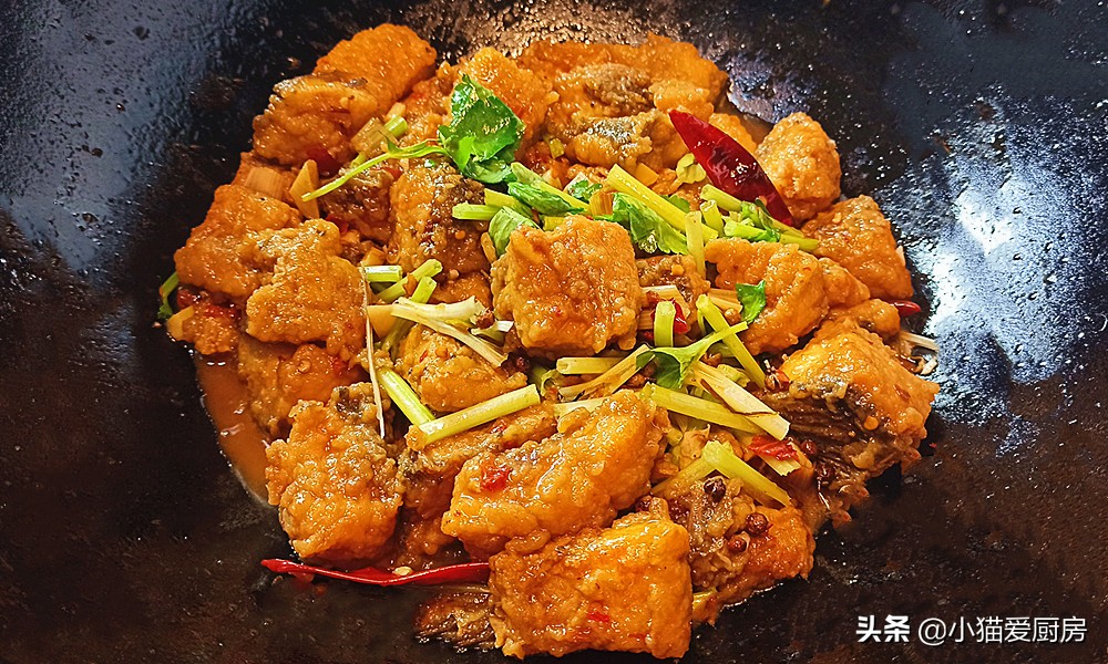 红烧草鱼最简单又好吃的做法,怎样红烧草鱼更美味