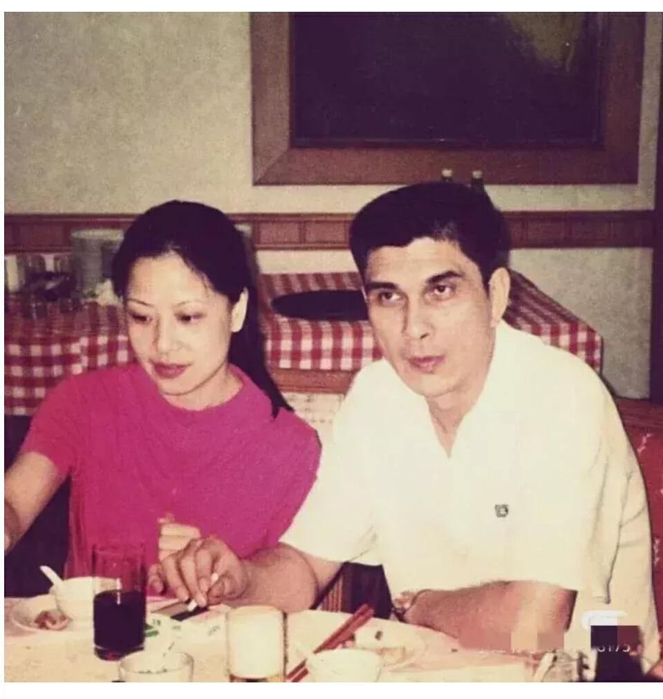 杨颖妈妈真人照片,杨颖妈妈个人资料