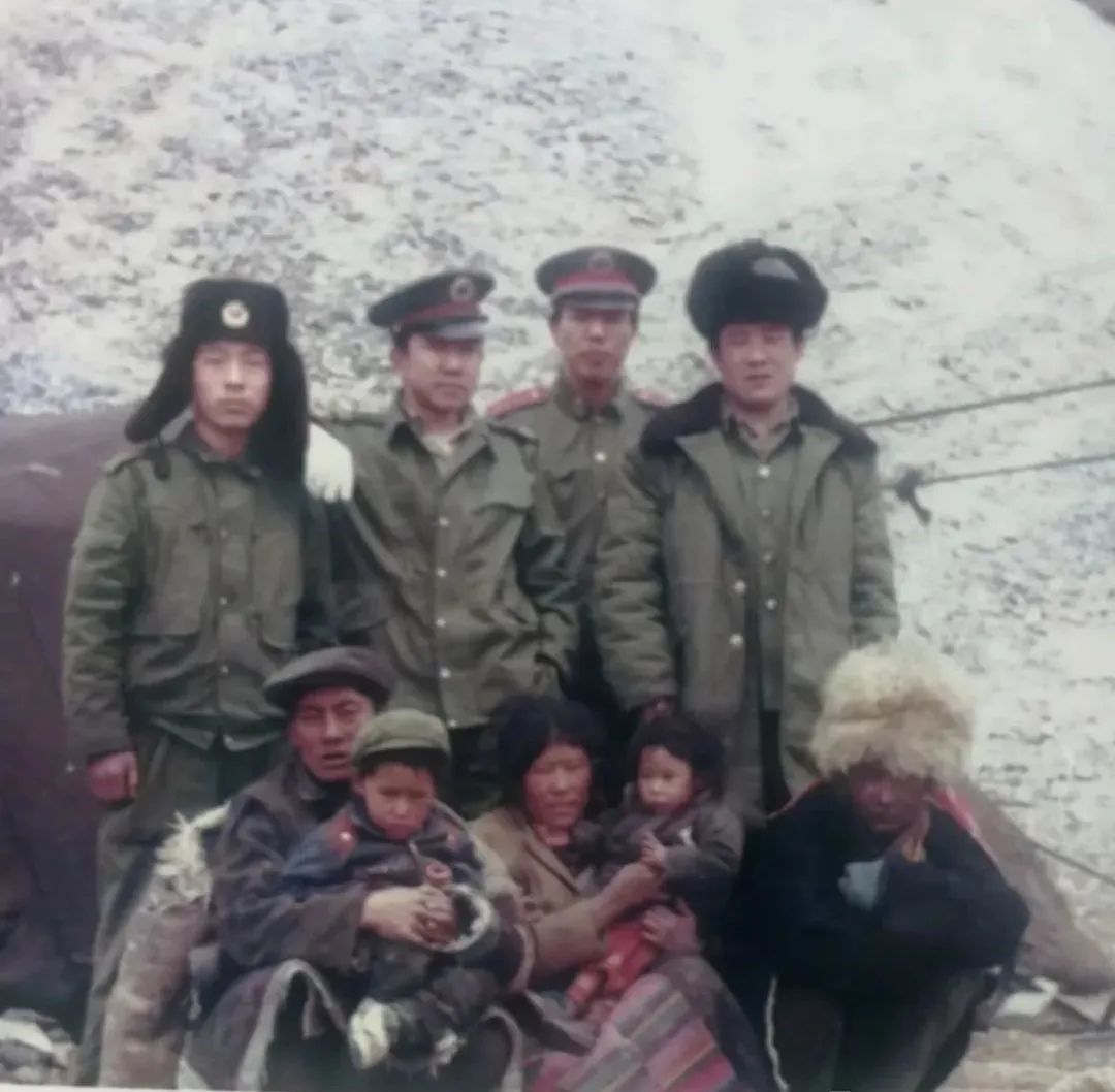 5060米红山河机务站：海拔太高，兔子——牺牲了