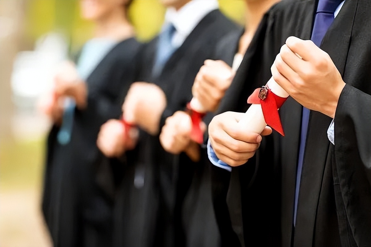 自考男生十大热门专业,自考本科男生选择什么专业好一点