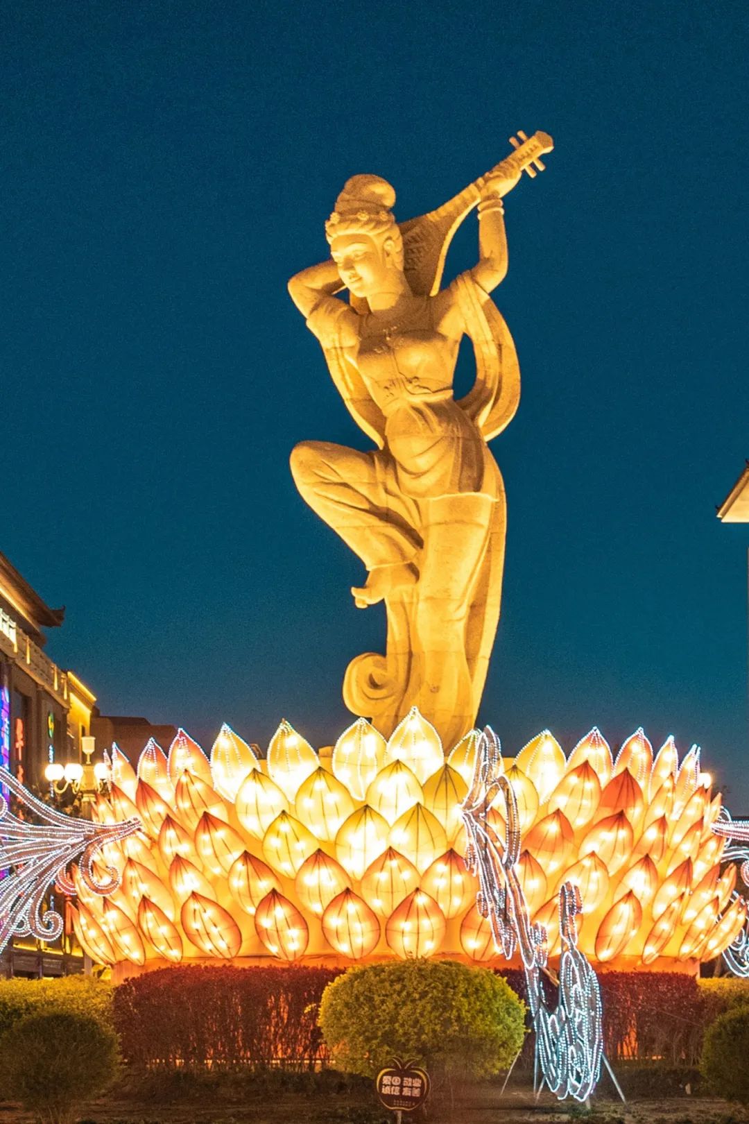 一起到敦煌体验大漠落日圆,毕业季用一场旅行致敬青春