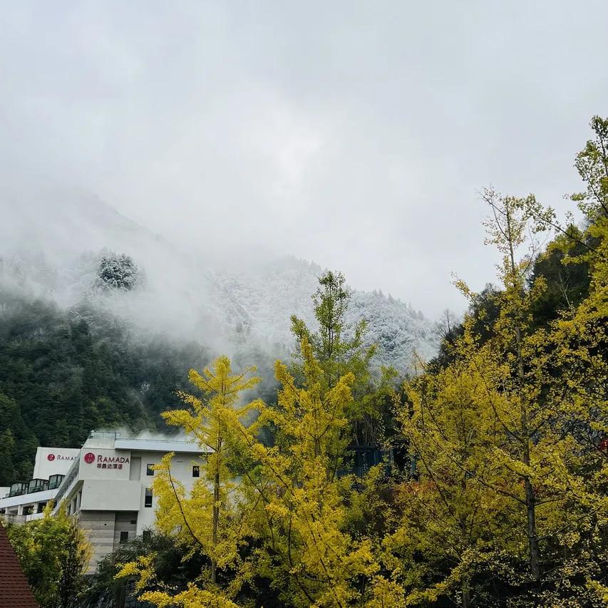 国内真正的天然温泉大全,国内真正的天然温泉排名