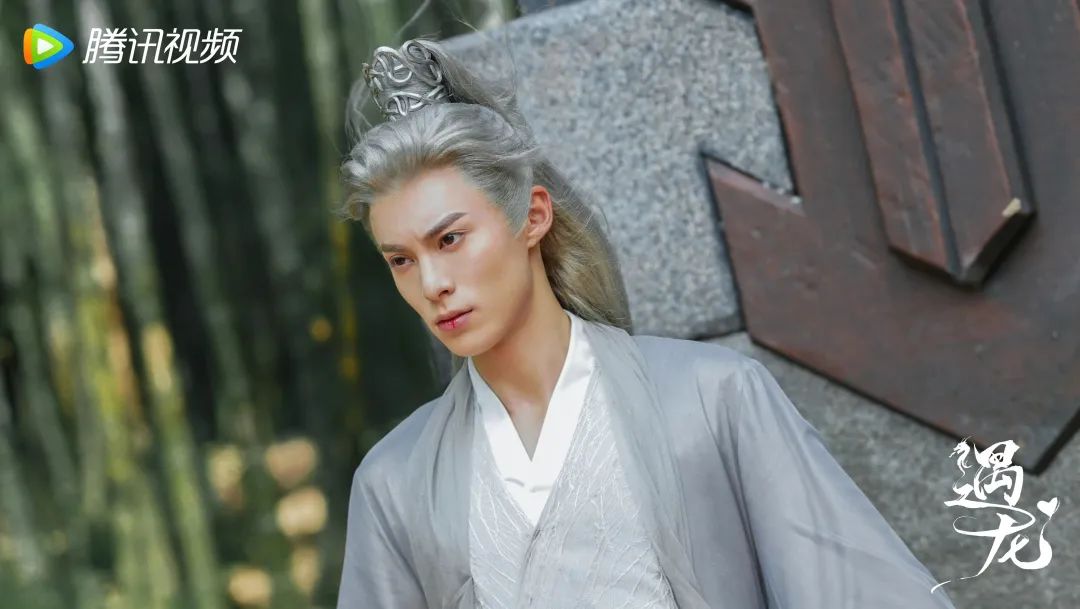 内娱男爱豆吐槽,内娱男明星怼脸